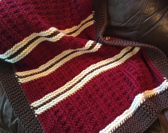 Mountain Cabin Baby Blanket  --  a loom knit pattern