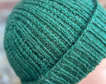 Pinehurst Hat -- a loom knit pattern
