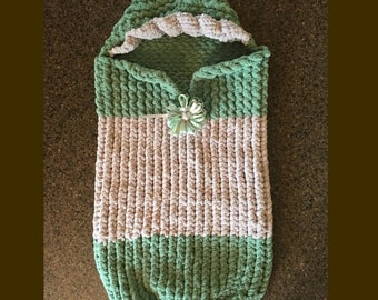 Hooded Baby Cocoon -- a loom knit pattern