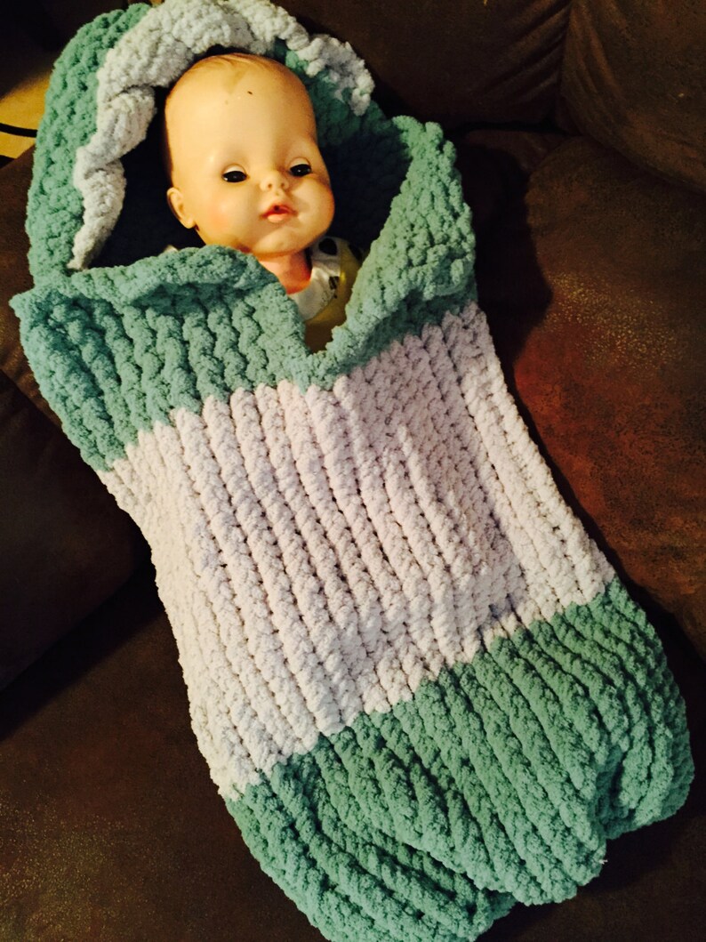 Hooded Baby Cocoon a loom knit pattern | Etsy