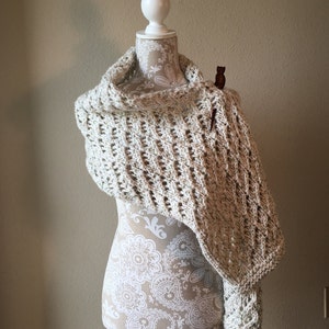 Lace Shawl - a loom knit pattern
