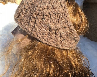 Bulky Ribbed Headwrap  --  a loom knit pattern