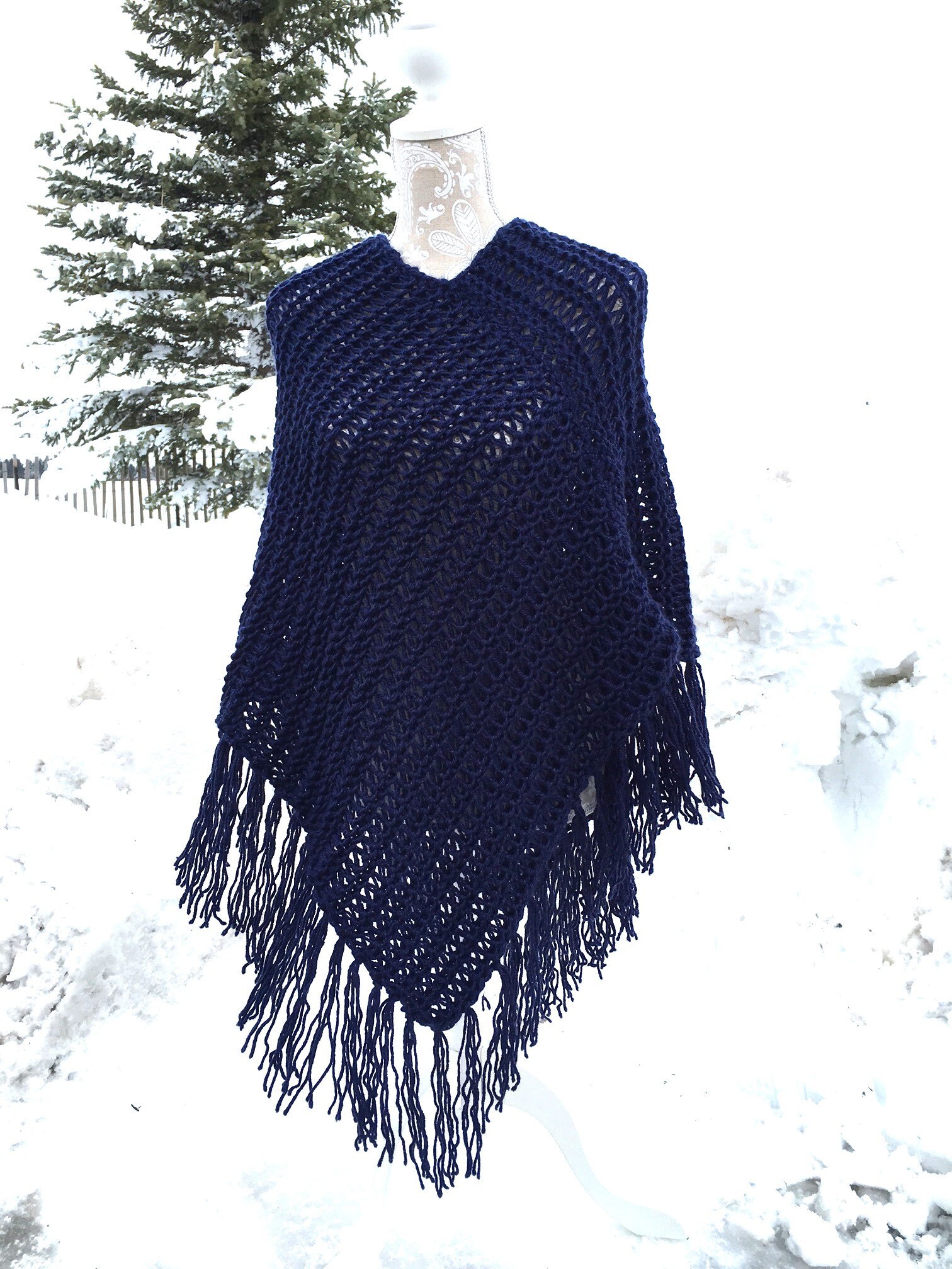 Bluebell Poncho -- a loom knit pattern