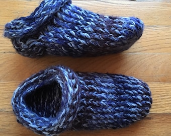 Clog Slippers - a loom knit pattern