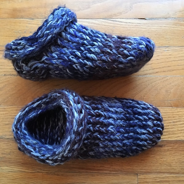 Clog Slippers - a loom knit pattern