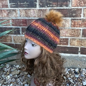 Paint Mines Hat -- a loom knit pattern