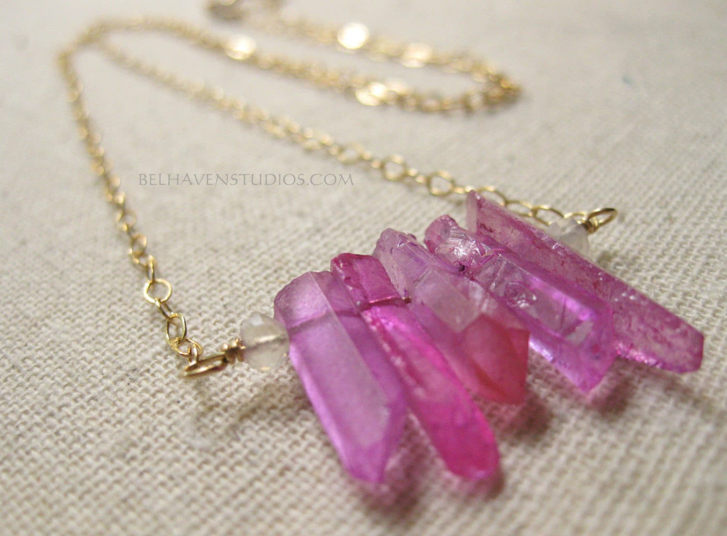 Bright Pink Quartz Necklace Pink Raw Quartz Pendant Mother/'s Day Gift