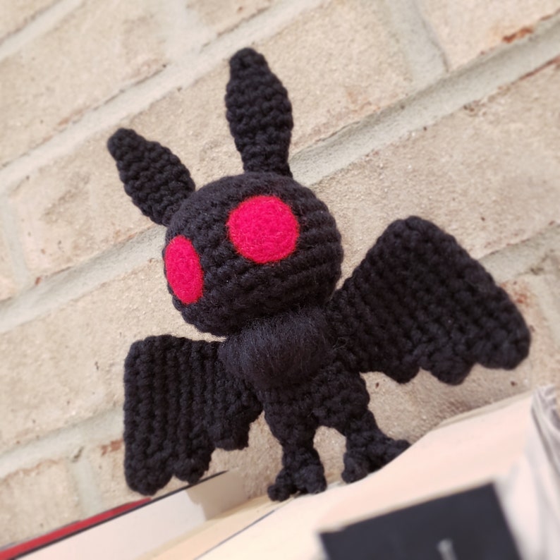 READY TO SHIP Mothman Mini Amigurumi / Keychain image 1