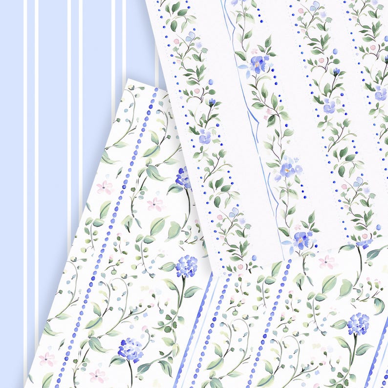 Puede incluir: Tres patrones diferentes de papel tapiz floral azul y blanco con un fondo a rayas azul claro.