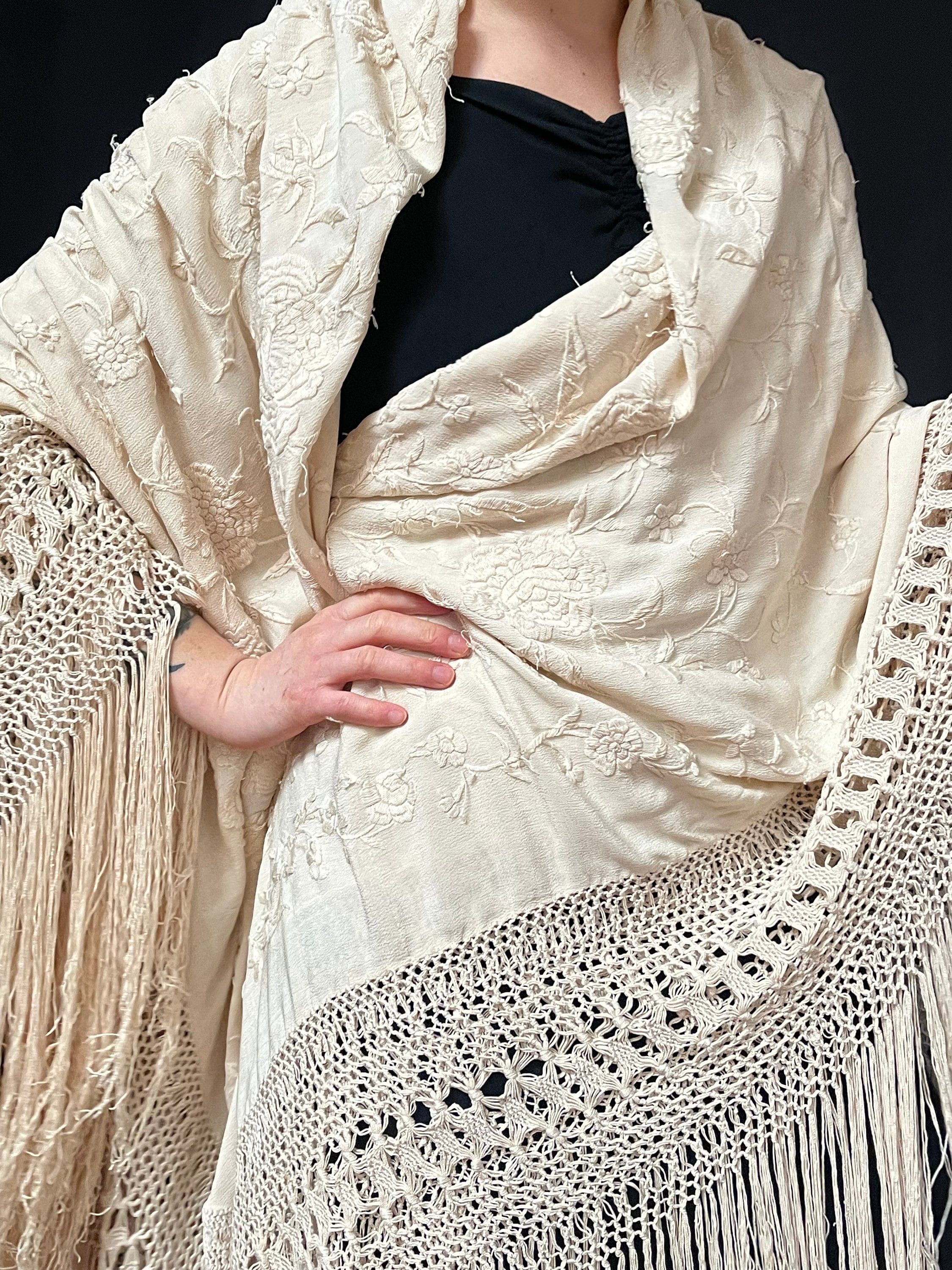 Silk Shawl Vintage - Etsy Silk Shawl Vintage - Etsy