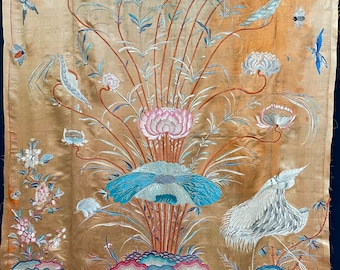 Antique Wall Hanging Fine Silk Embroidered Vietnamese Textile Embroidered Wall Art Antique Collectable Interior Display Vintage Home Decor