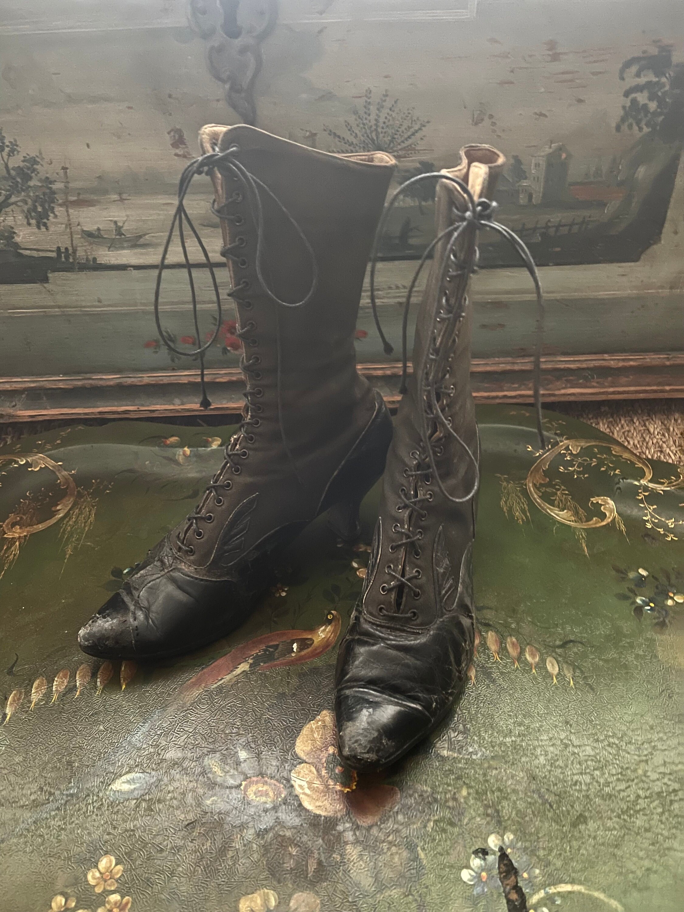 Black heritage canvas top mens bota boot