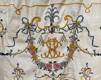 Antique Crewel Work Pelmet Crewelwork Panel 18th century French Embroidery Wallhanging Monogram Floral Bedhanging Interiors Vintage  Decor