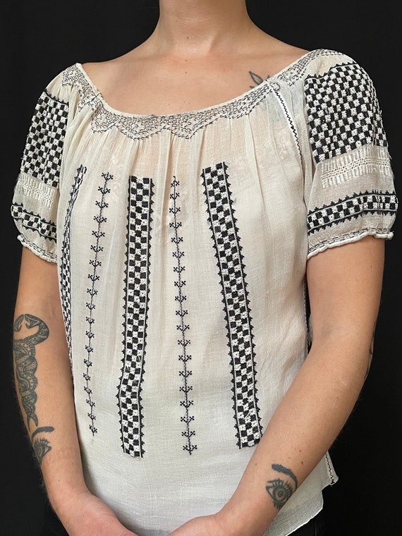 Vintage Blouse 1930s Very Fine Embroidered Shirt F