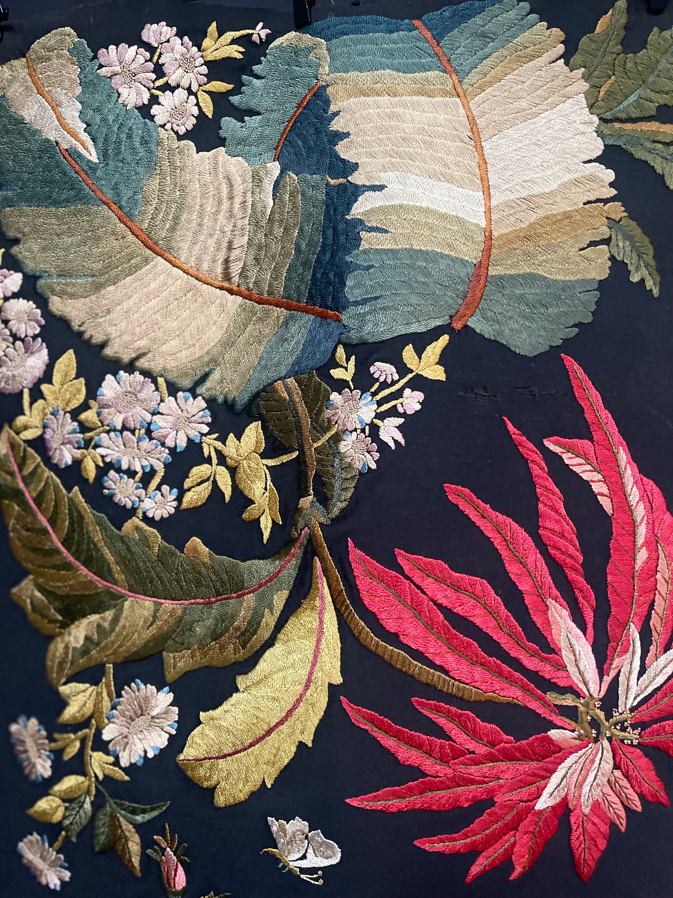 Antique Silk Embroidered Wall Hanging Vintage Embroidery Bedhanging ...