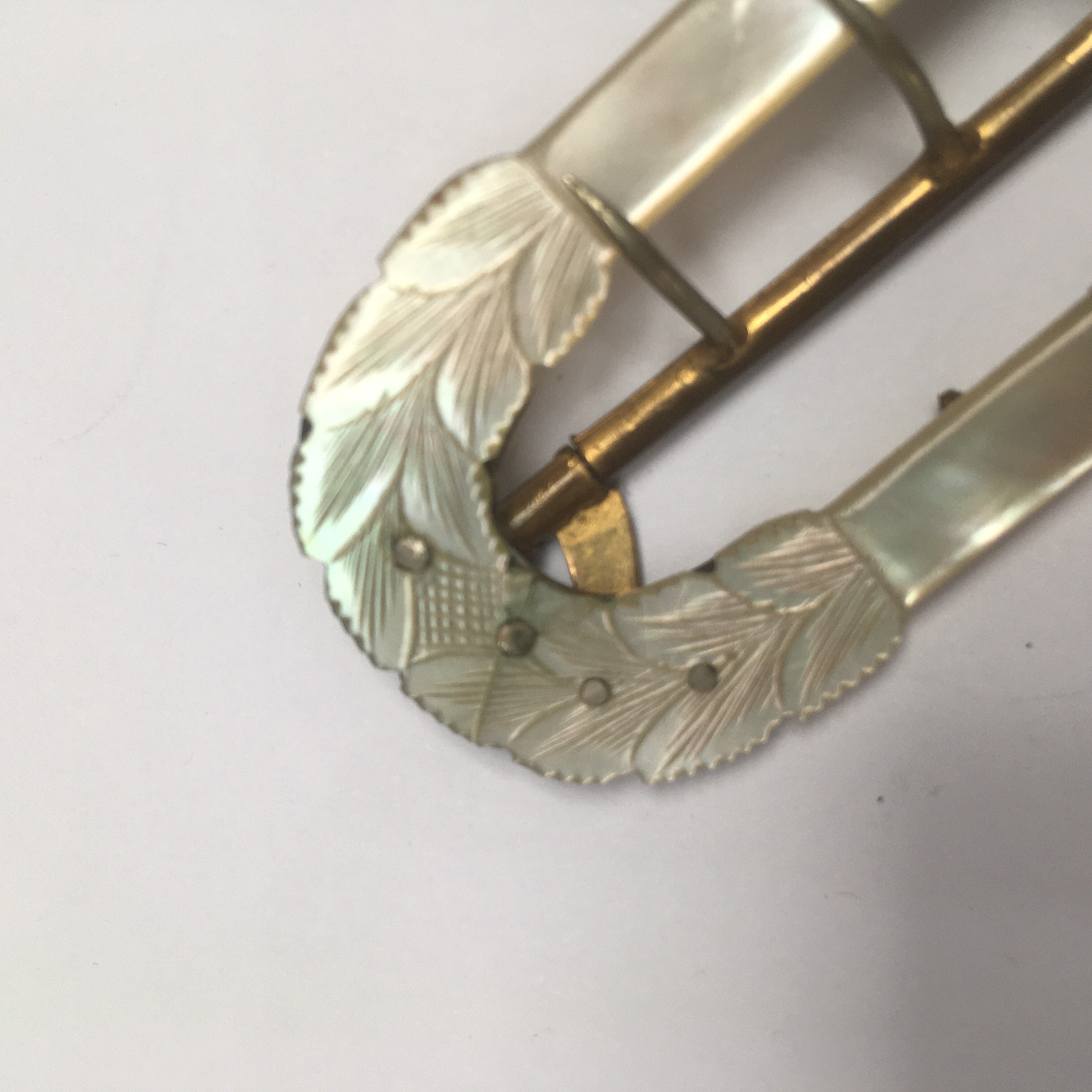 Antique Carved Mother of Pearl Belt Buckle - Edwardian  display picture 2