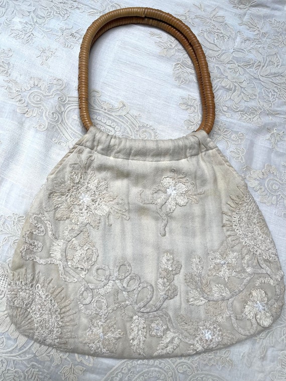 Vintage Embroidered Bag Bamboo Handle Bag  Crewel… - image 2