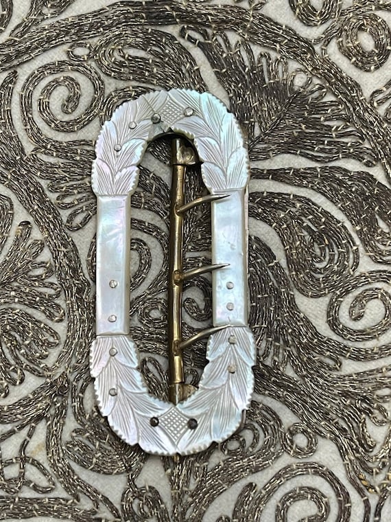 Mother of Pearl Belt