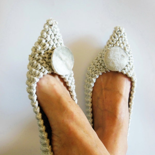 Elegant Bridal slippers, Feminine Point Toe Shoes, NON-SLIP Cotton Viscose, Wedding ballet Flats, Gift Wrap, Knitted slippers, Velvet Brooch