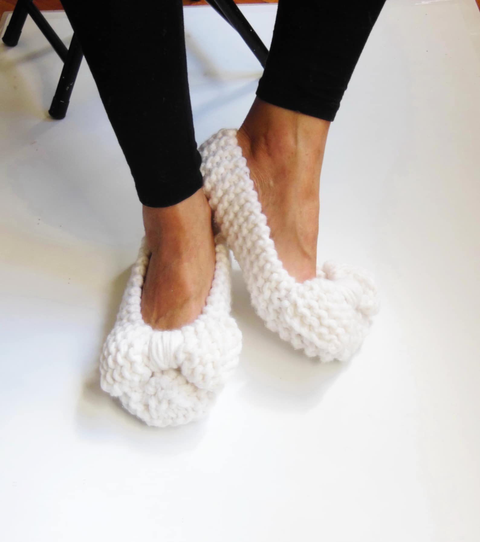 white wedding slippers, women slippers, non-slip, bow slippers, ballet flats, bridal slippers, handmade slippers, knitted slippe