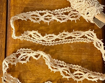 Vintage Delicate Lace Ribbon
