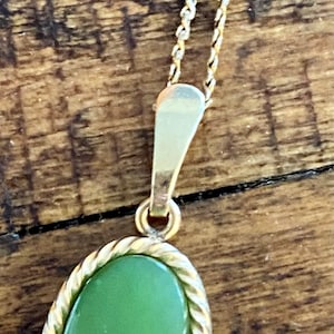 Beautiful jade gold necklace