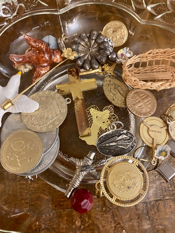 Treasures from my Jewelry Box Lot religious. Stick