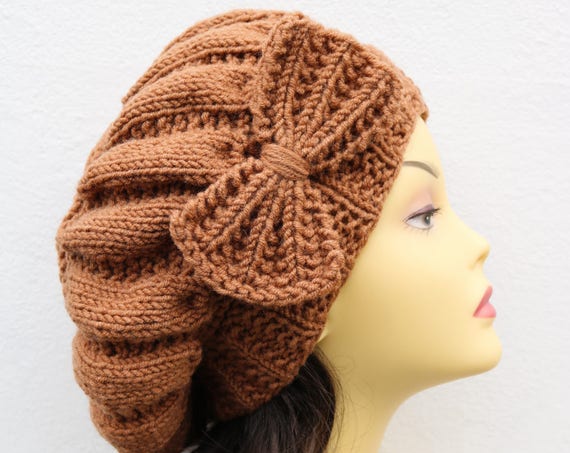 Caramel Brown Woman Hand Knitted Hat with Bow, Caramel Beret hat with bow, brown knit hat, slouchy knit women's hat with bow, winter hat