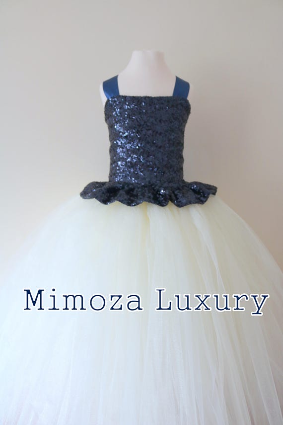 Navy Flower Girl Dress, Navy bridesmaid dress, Navy couture flower girl gown, bespoke girls dress, Navy tulle princess dress, Navy tutu