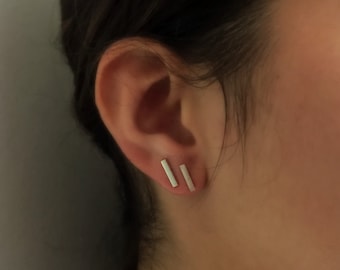 Pendientes de espárragos de barra, Pendientes de barra de plata delicada, Pendientes de espárragos de plata esterlina, Pendientes geométricos, Pendientes unisex, Pendientes minimalistas