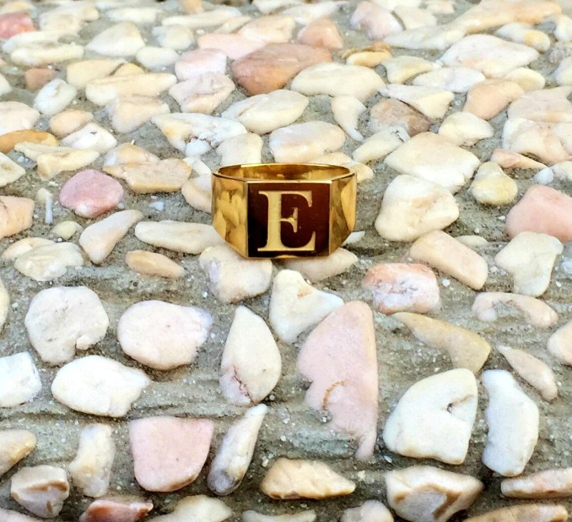 Signet Ring R Initial Signet Ring, Initial Engraved Signet Ring, Personalized Initial Ring ...