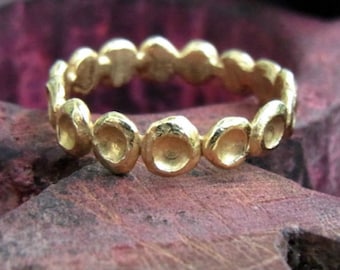 Tunn guldring. Delikat ring för kvinnor. 14 karats guldpläterad armband för kvinnor. Vardagsring. Minimalistisk guldring. Smal stapelring. Rustik ring.