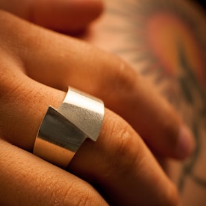 Unique ring for man, Mens modern statement ring, 925 solid sterling silver band ring for men, Wide ring for man, Male ring, Men big ring