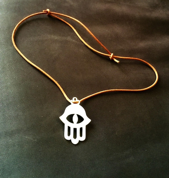 Men's Necklace, Boyfriend gift, Hamsa necklace, Male jewelry, Men's pendant, Sterling silver pendant, Gift for men, Protection jewelry