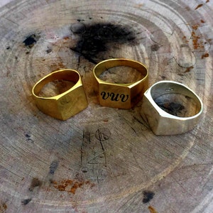 Anillo de sello de hombre, anillo de sello para hombres, anillo de hombre, anillo de sello de plata dorada, anillo de sello cuadrado, anillo de letras para hombres, anillo de nombre personalizado personalizado