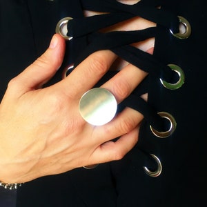 Solid Silver Circle Disk Ring, Silver Ring, Silver Disk Ring Modern Disc Ring, Large Disc ring, Sterling silver 925 Statement ring