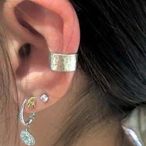 Breite Sterling Silber Ohrmanschette 925, gehämmert Ohrmanschette, Ohrmanschette, nicht durchbohren Ohrmanschette, einzelne Knorpel Ohrmanschette, Silber Ohr wickeln