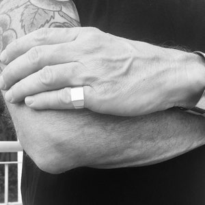 Signet Ring Men, Men&#39;s pinky ring, Men&#39;s rings, Guys ring, Men silver ring, 925 Sterling silver men ring, Square ring