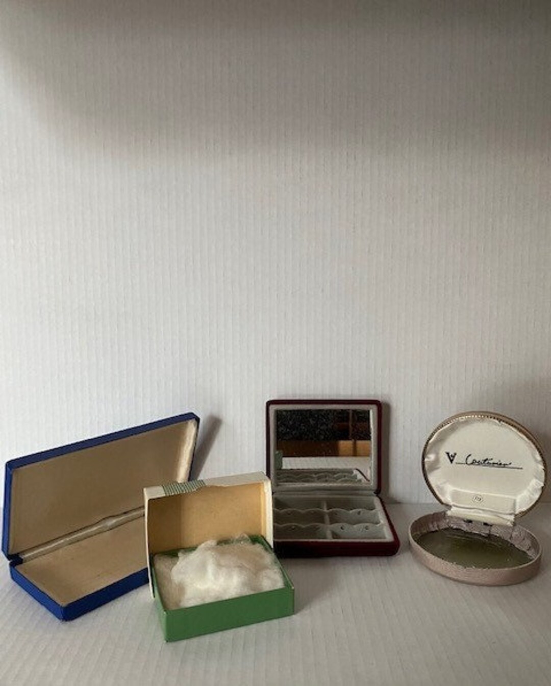 Vintage Jewelry Boxes, Vintage Jewelry Cases, Earring Jewelry Case