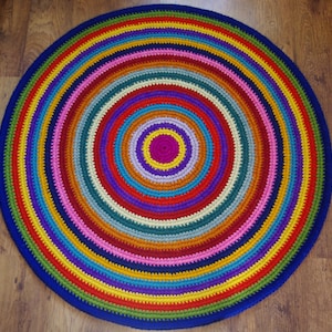 Alfombra redonda de lana hecha a mano - Alfombra de crochet colorida