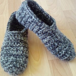 Slippers/Wool slippers/crochet slippers/unusex slippers/handmade slippers