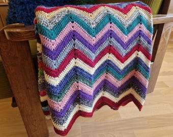 Handgemaakte gehaakte deken – veelkleurige katoenen chevron plaid 140 x 150 cm