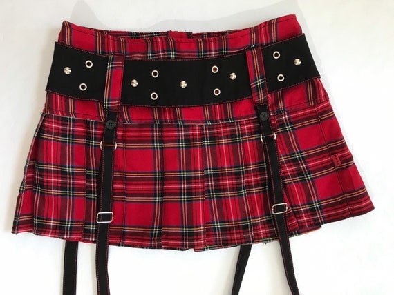 Plus Plaid Criss Cross Suspender Skirt | SHEIN Singapore