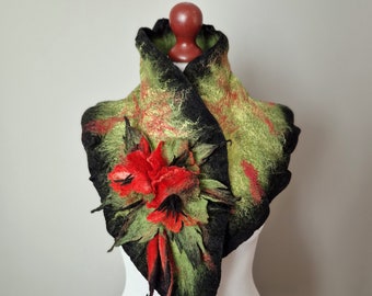 Felted Scarf, Felted  flower Collar, Felt Collar.