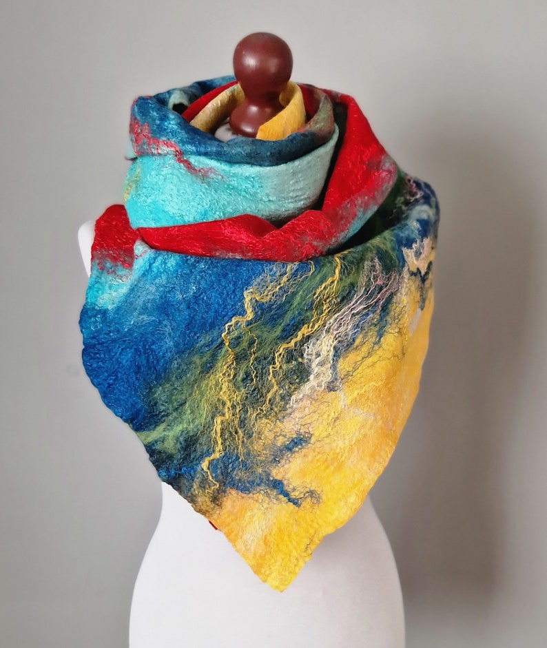 Gevilte sjaal, vilten sjaal, wollen sjaal, cadeau voor haar, Boho sjaal afbeelding 5