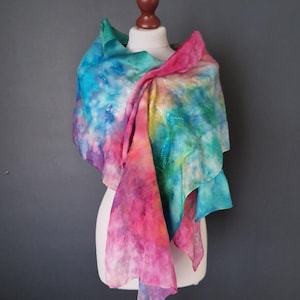 FELTED SILK SCARF, Wrap Scarf, Nuno Felted Scarf, silk shawl.