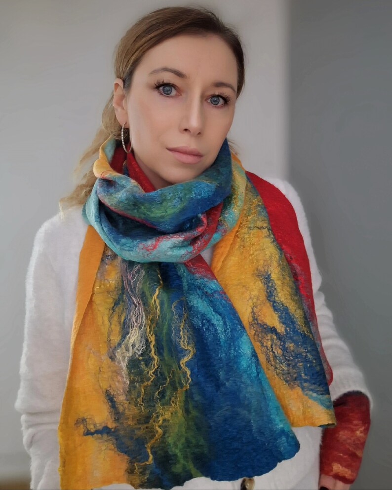 Gevilte sjaal, vilten sjaal, wollen sjaal, cadeau voor haar, Boho sjaal afbeelding 7