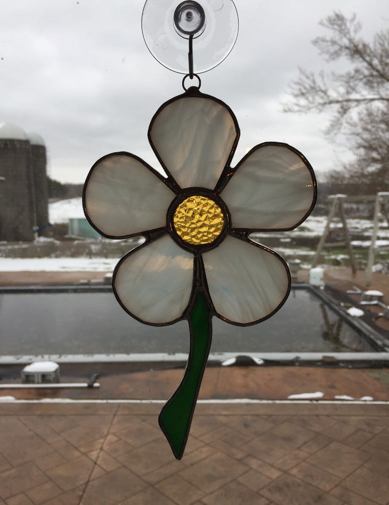Handmade Stained Glass Daisy Suncatcher Etsy
