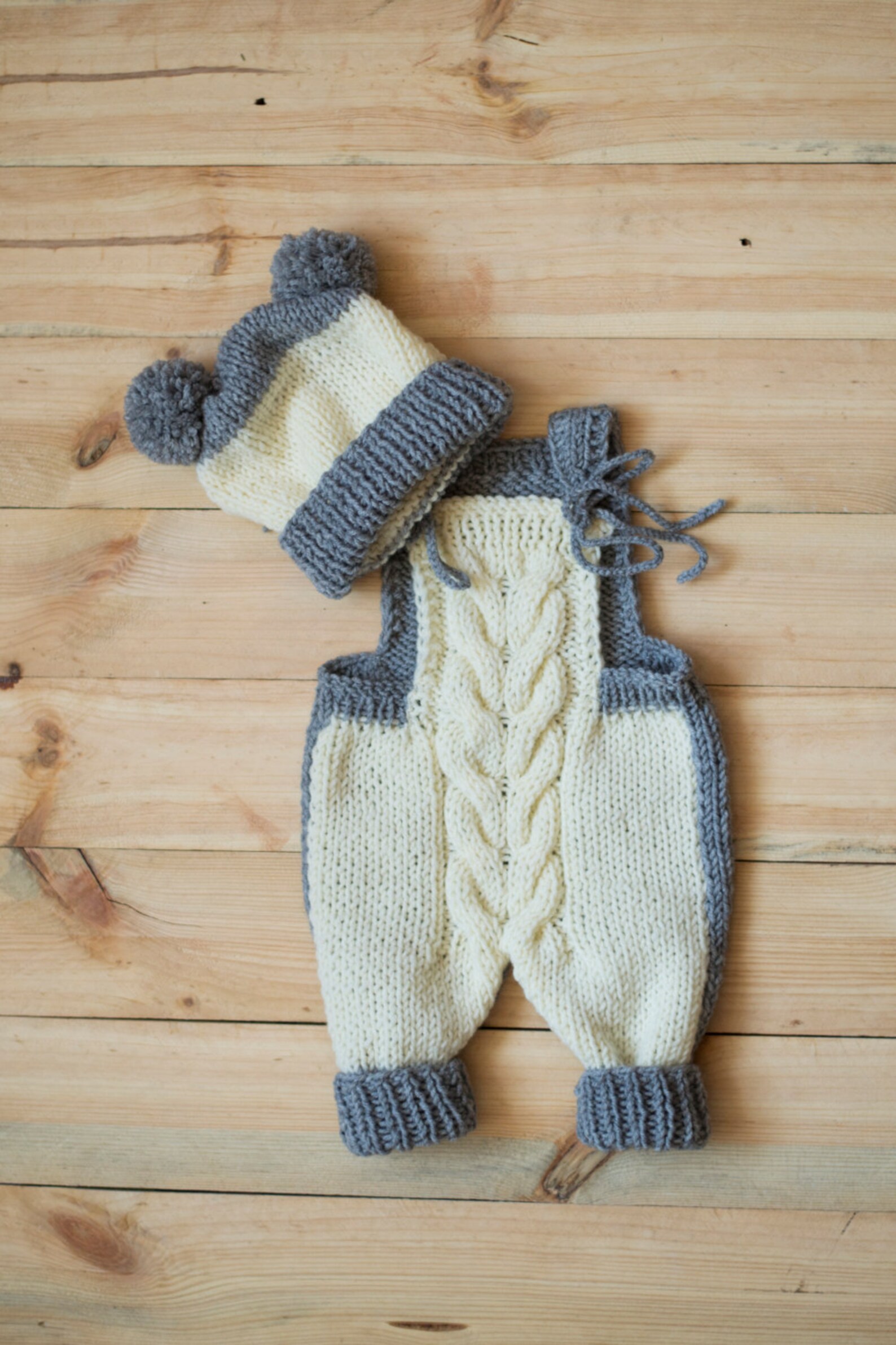 Hand knit baby romper grey cream romper newborn gift | Etsy