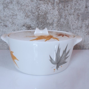 Harvest Time Large Casserole Dish with Lid by Ben Seibel for Iroquois Informal image 1